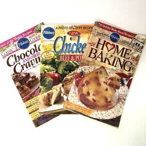 Books: Vintage 1990’s Pillsbury Classic Cookbooks Chocolate Chicken Home Baking